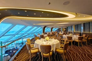 Yacht Club Restaurant