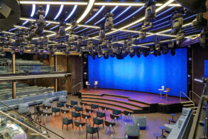 Theater Arena Poltrona Frau