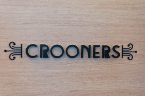 Crooners Bar