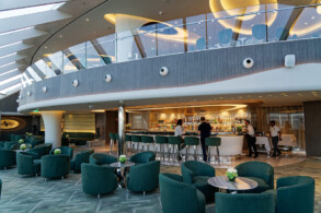 Top Sail Lounge