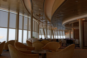 Suite Lounge