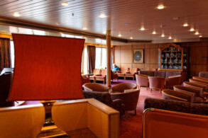 Explorer's Lounge