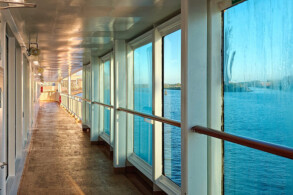 Promenade, Deck 6