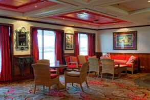 Pink's Champagne Bar