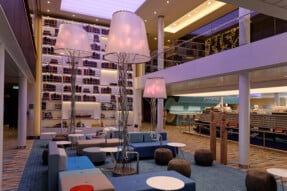 Bars & Lounges