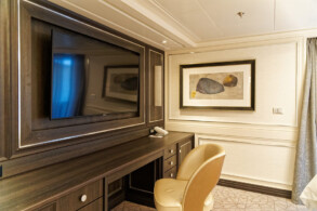 Master Suite 966