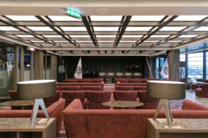 Seaside Lounge
