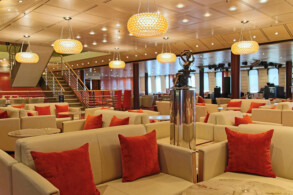 Grand Bar