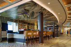 Bar 820