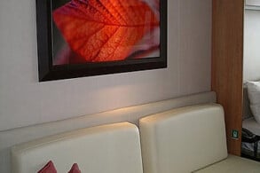 equinox-kabine-sofa-andreas-7981