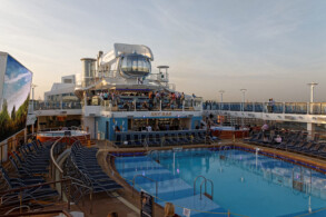 Pooldeck