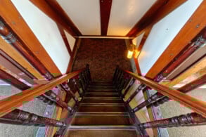 Treppe zum Hauptdeck