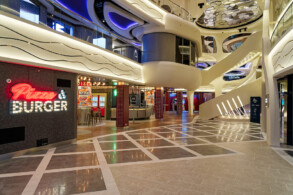 World Galleria