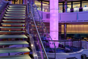 Vista Lobby