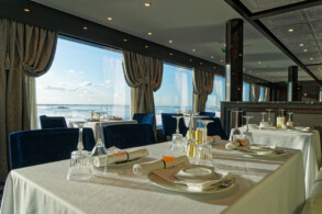 Le Bistro
