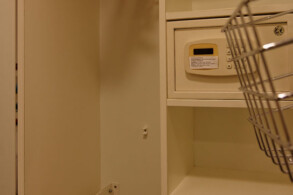 Schrank