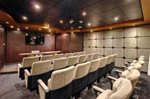 Poesia Meeting Center