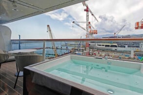Cove Residence Suite mit Whirlpool