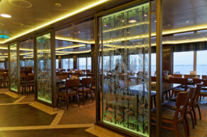 Buffet Horizon Court