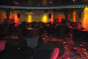 Blaze - Entertainment Place - Oasis of the Seas