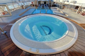 Pooldeck