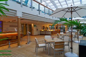 Pooldeck