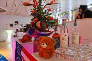 Pop-up-Bar an der Rezeption