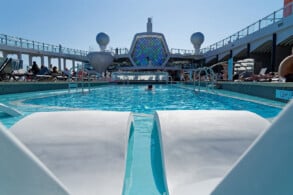 Pooldeck