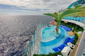 Cove Pool, Chill Island