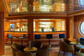 Mira Bar