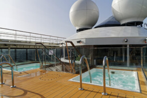 Pooldeck
