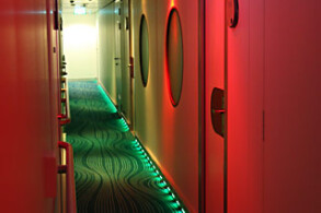 Studios - Kabinengang