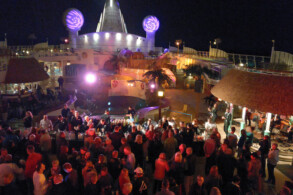 "Offiziers-Shaken" am Pooldeck