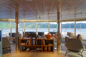 Panoramic Lounge