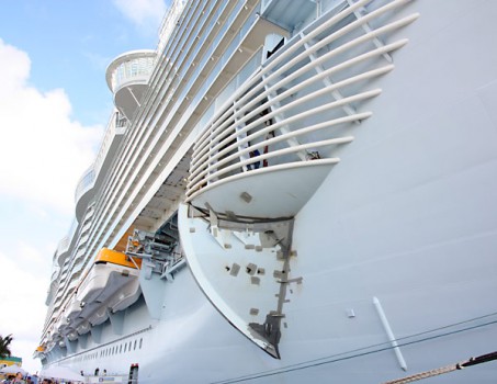 Neue Wellen-Deflektoren schützen die Rettungsboote besser