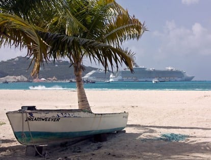 Oasis of the Seas in St. Maarten