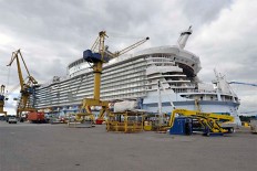 Allure of the Seas in der STX-Werft in Turku