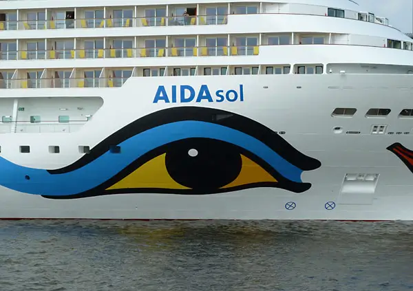 AIDAsol in Hamburg-Altona