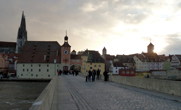 Regensburg von der Steineren Brücke aus