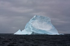 Der erste Eisberg