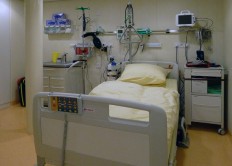 Intensiv-Station eines Kreuzfahrtschiff-Hospitals