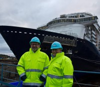 TUI-Cruises-CEO Richard Vogel und Kapitän Kjell Holm