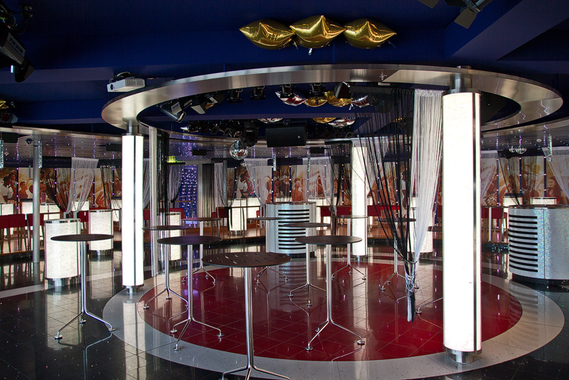 Rauch-Verbot jetzt auch in der Anytime Bar (im Bild: AIDAstella)