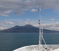 Anfahrt auf Neapel mit Vesus