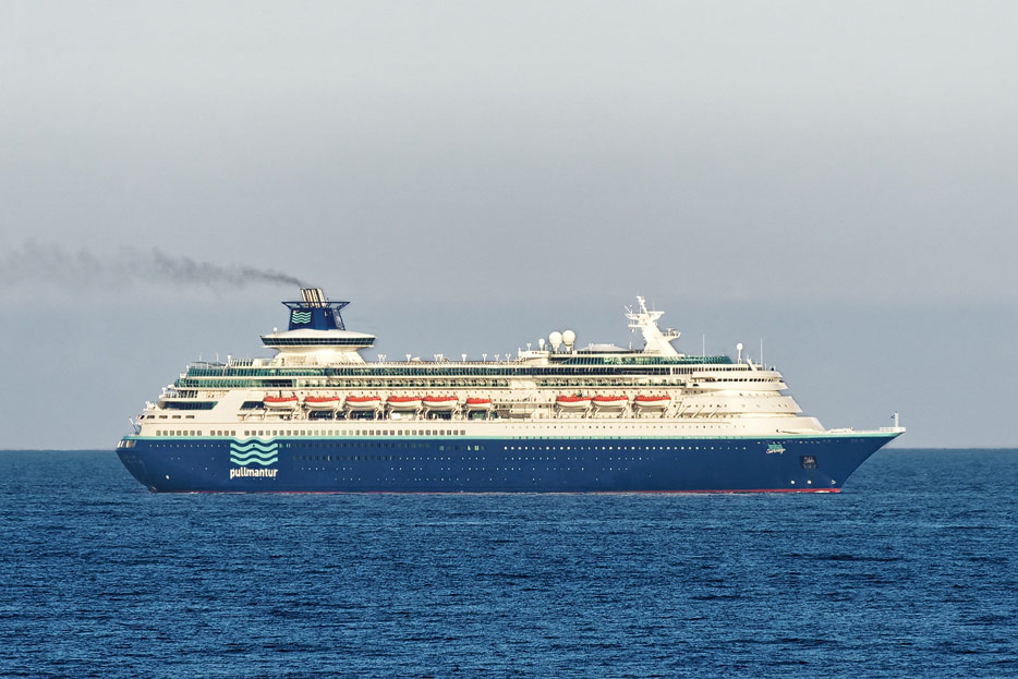 Sovereign of the Seas als Sovereign bei Pullmantur Cruises