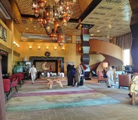 Lobby des Desert Island Resort