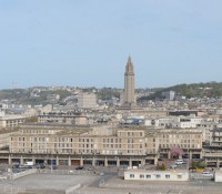 Blick über die Dächer der Hafenstadt Le Havre