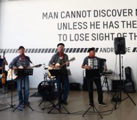 Freundlicher Empfang am Cruise Terminal Rotterdam