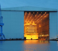 Norwegian Joy in der Bauhalle der Meyer Werft (Bild: Christoph Assies)