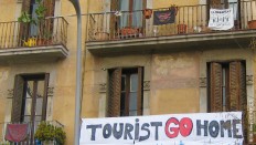 Klare Botschaft: Touristen unerwünscht ... (Bild: Amy, CC BY 2.0)